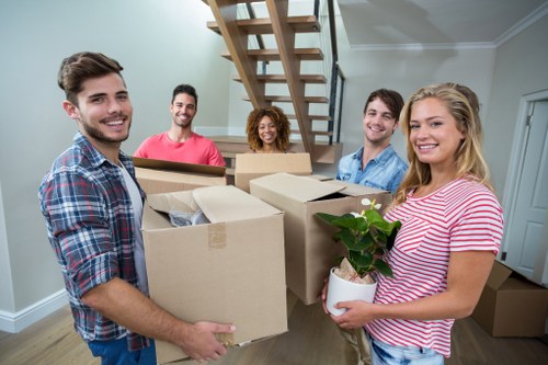 Man With Van Somerstown pricing explained with a local moving scene